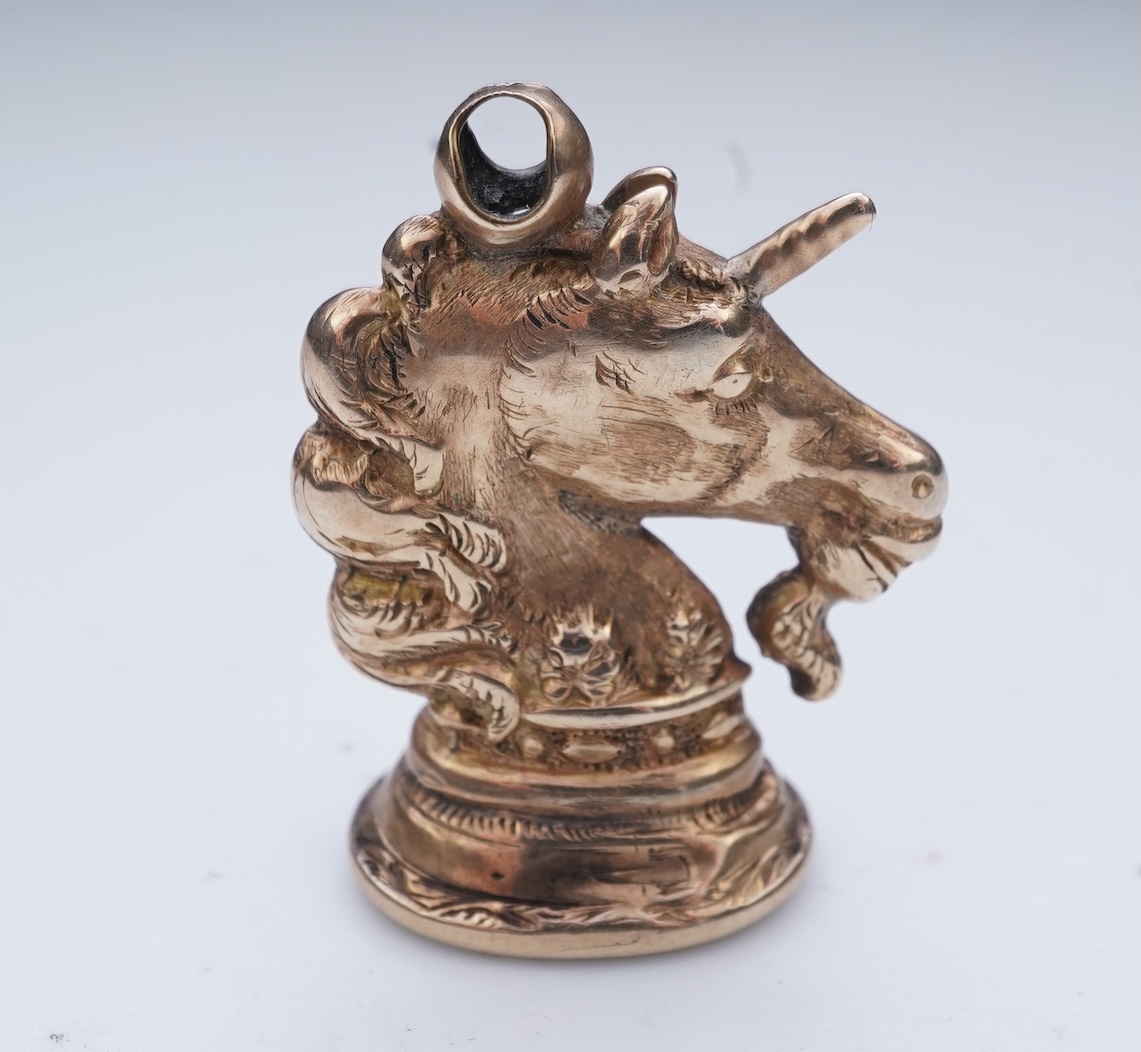A gold and bloodstone fob seal, late 19th century